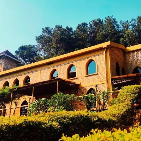 Le Chateau Du Lac De Mantasoa ภายนอก รูปภาพ